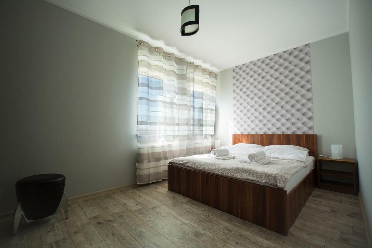 Apartamenty Piła Buitenkant foto
